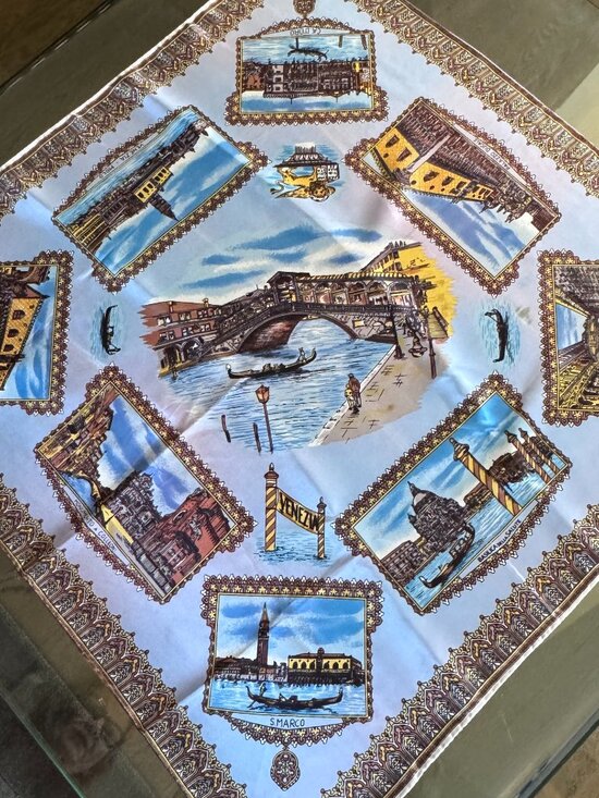 Accessories - Vintage Italian Silk Scarf w/Landmarks of Venezia (Venice), Excellent Condition